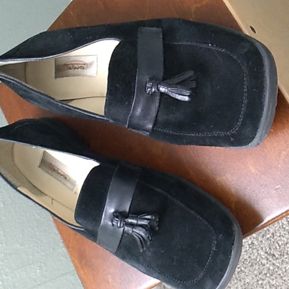 Talbots, women's 6.5, black loafers